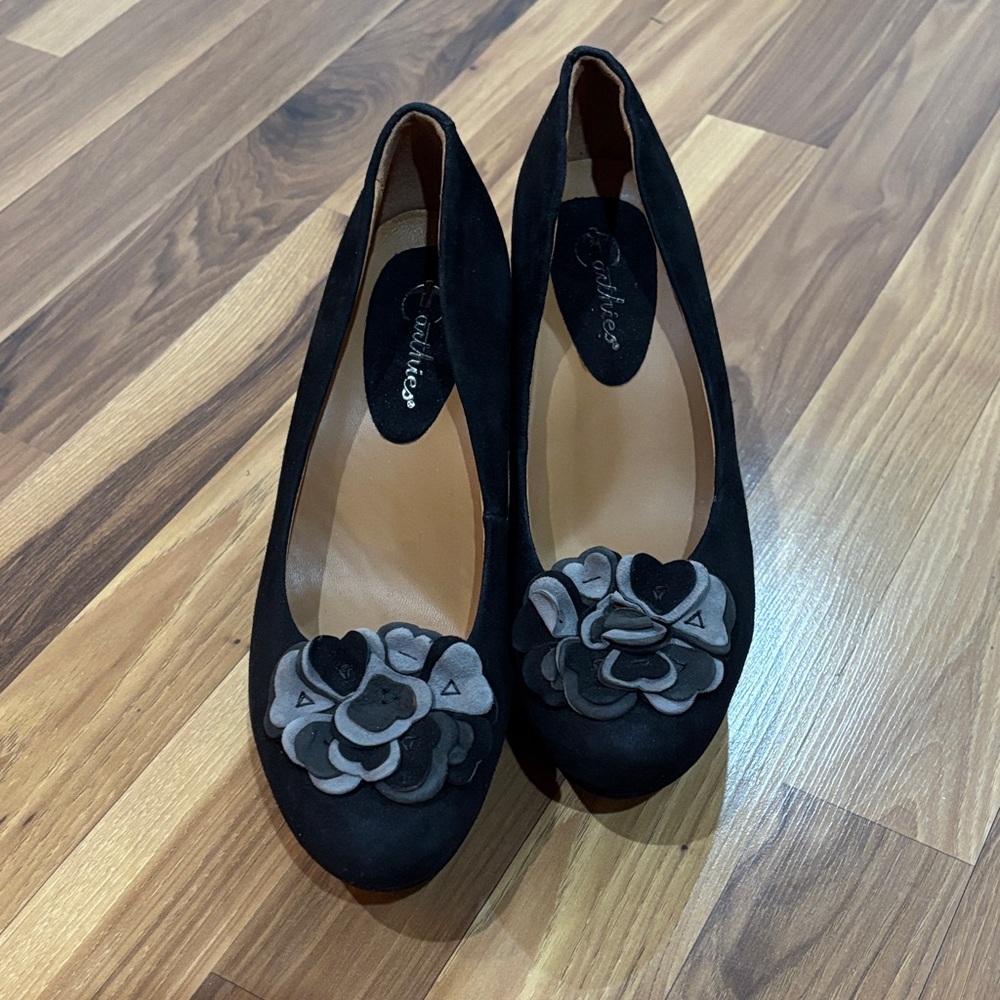 Earthies Black and Gray Women's Platforms